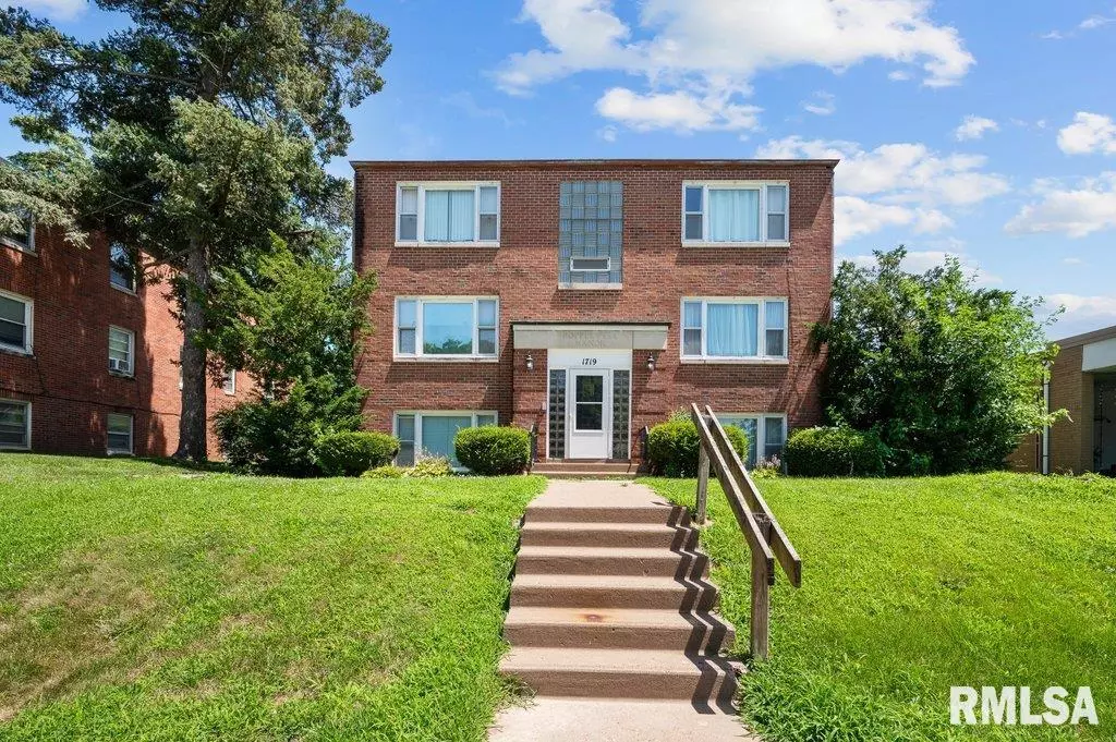 Rock Island, IL 61201,1719 20TH ST