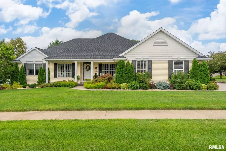 1020 FINCH DR, Geneseo, IL 61254