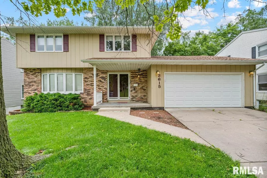 3615 N ELMWOOD AVE, Davenport, IA 52806