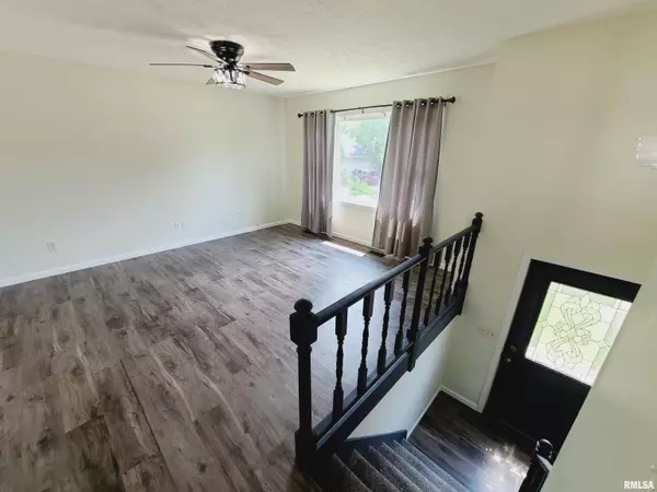 Davenport, IA 52804,1505 MEADOWBROOK CT