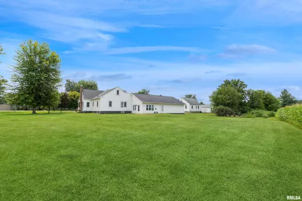 Calamus, IA 52729,304 CLINTON ST