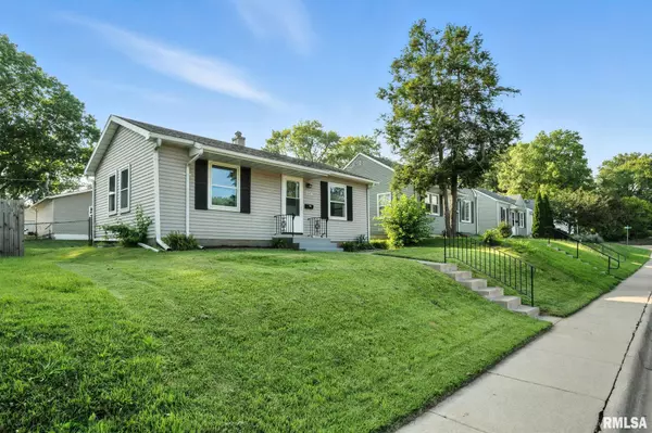 Bettendorf, IA 52722,804 24TH ST