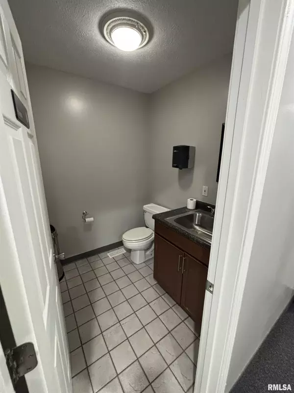 Marion, IL 62959,1508 SIOUX DR #2