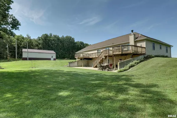 Camp Point, IL 62320,1903 N 1400th AVE