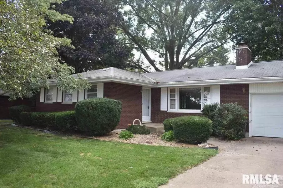 2124 S 40TH ST, Quincy, IL 62305
