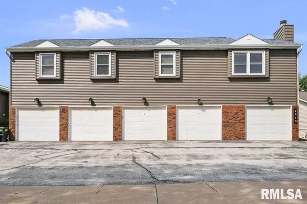 Davenport, IA 52807,2514 E 51ST ST #A