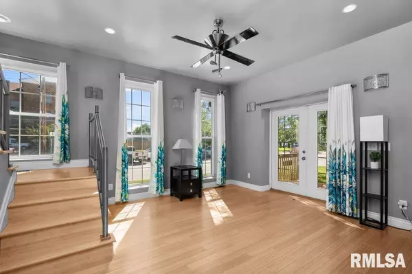 Aledo, IL 61231-1306,403 NW 3RD ST