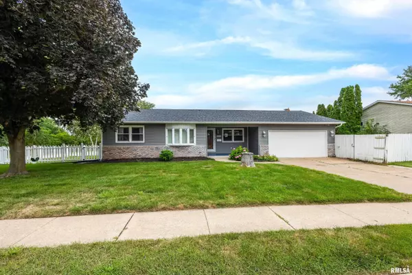 Davenport, IA 52806,3205 N PINE ST