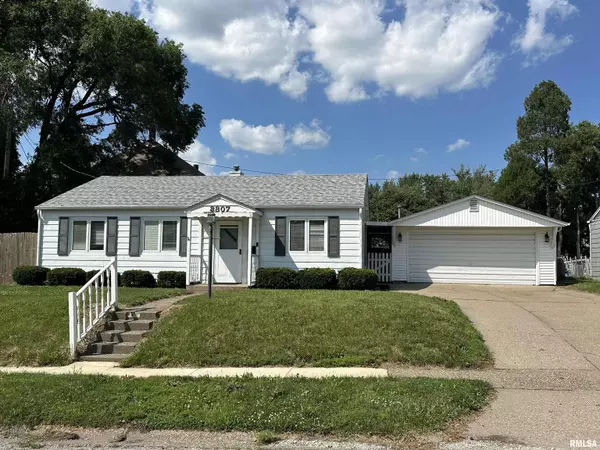 3807 10TH Avenue Place, Moline, IL 61265