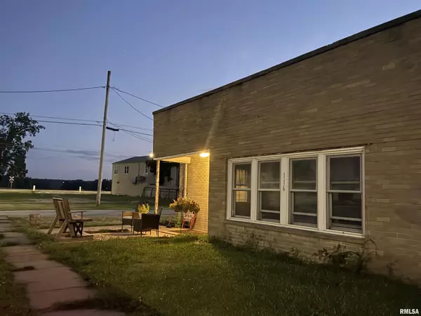 Buffalo, IA 52728,116 MAIN ST