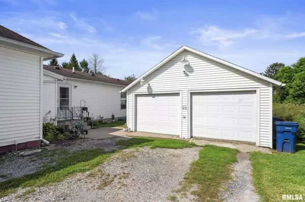 Aledo, IL 61231,607 NW 8TH AVE