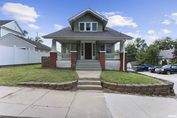 519 3RD ST, Moline, IL 61265