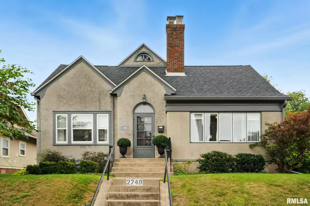 Moline, IL 61265,2749 15TH AVE