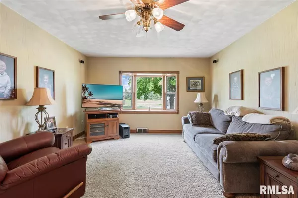 Port Byron, IL 61275-9167,24620 94TH Avenue North