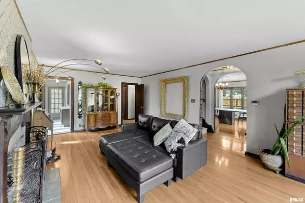 Clinton, IA 52732,716 TERRACE DR