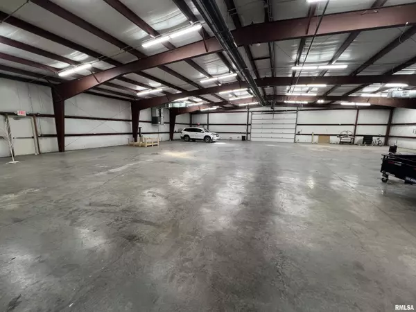 Davenport, IL 52807,3805 MISSISSIPPI AVE #2 & 3