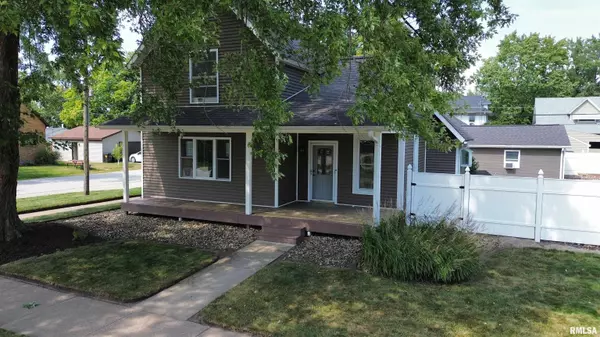 Fulton, IL 61252,801 16TH AVE