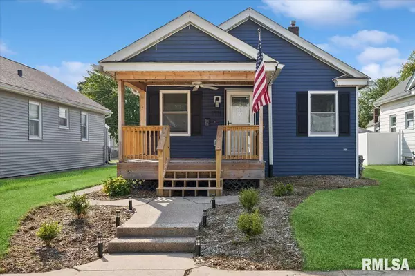 1911 23RD Street A, Moline, IL 61265