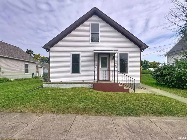 205 3RD ST, Sherrard, IL 61281-8611