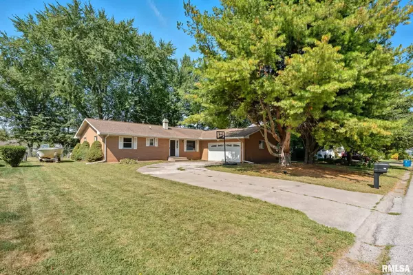 Colona, IL 61241,109 N 3RD ST