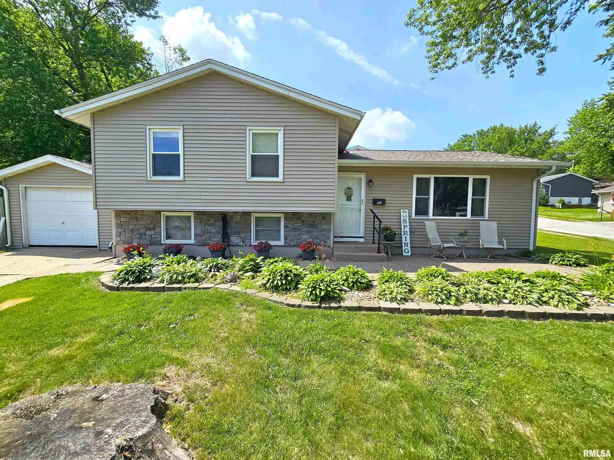 Davenport, IA 52806,315 COLONY DR