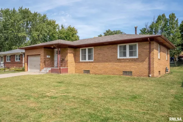 Davenport, IA 52806,4123 N LINWOOD AVE