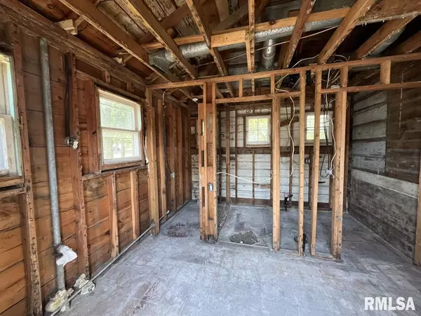 Quincy, IL 62305,1503 Maas RD