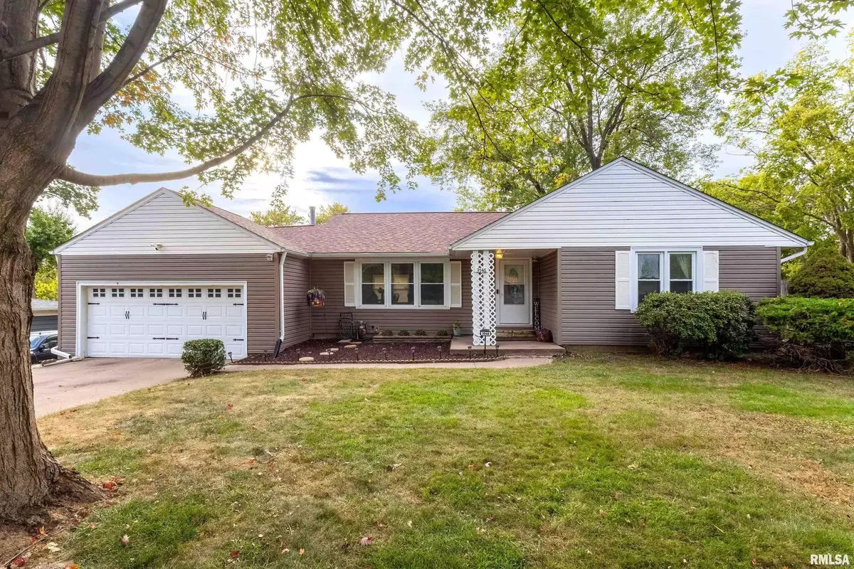 Davenport, IA 52806,3546 FAIR AVE