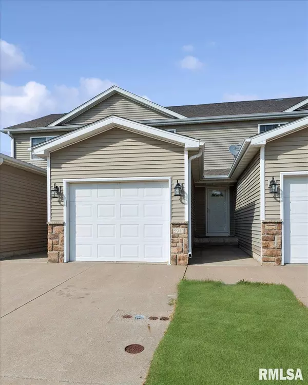 Davenport, IA 52804,5910 AUSTIN AVE