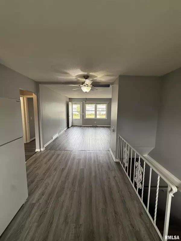 Davenport, IA 52806,2843 HIGH POINT DR