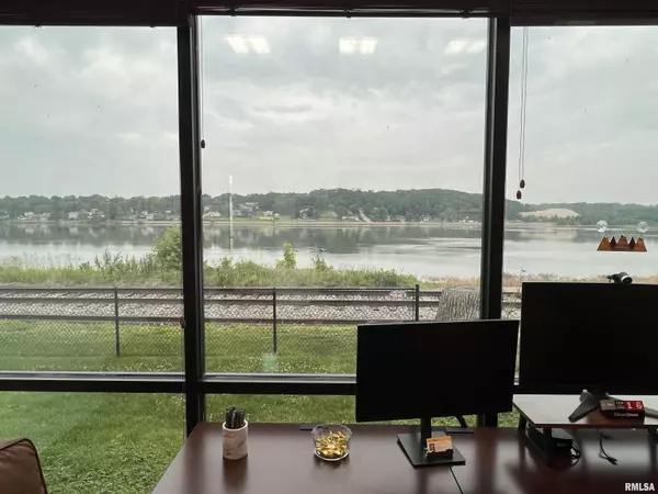 Port Byron, IL 61275,219 N MAIN ST