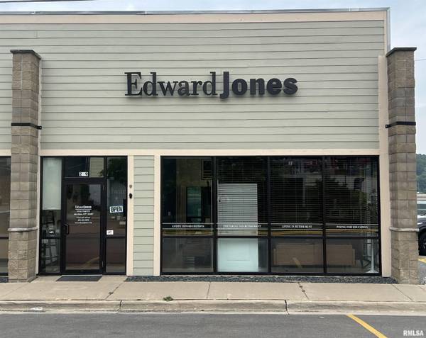 219 N MAIN ST, Port Byron, IL 61275