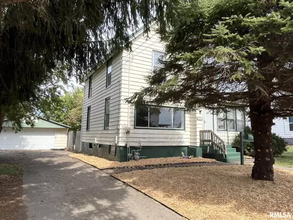 Kewanee, IL 61443,214 W 8TH ST