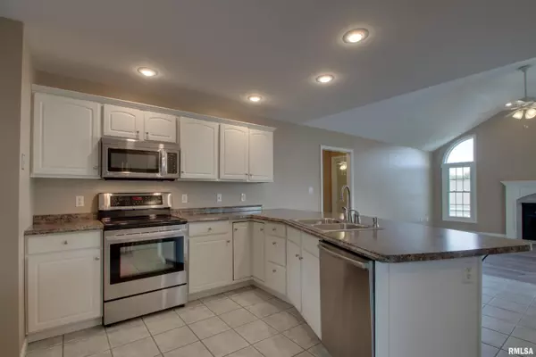 Quincy, IL 62305,4219 DEVONSHIRE CT