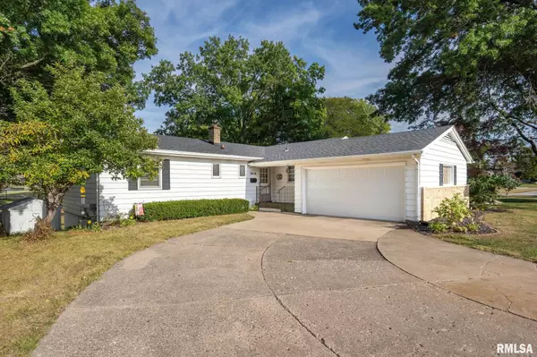 1816 40TH Street Court,  Moline,  IL 61265