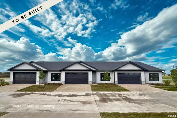 1704 REDBUD CIR #102, Eldridge, IA 52748