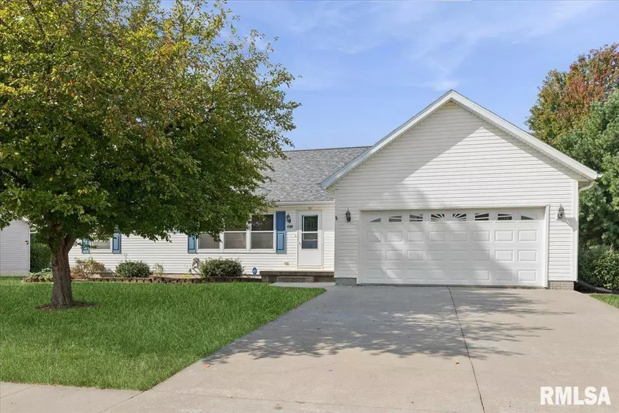 1500 11TH Street Northwest, Clinton, IA 52732