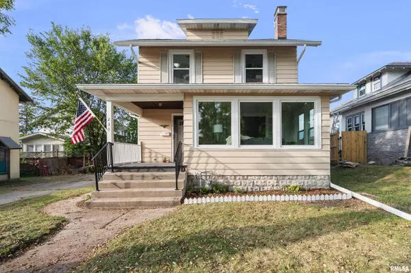 Davenport, IA 52803-1539,230 E GARFIELD ST
