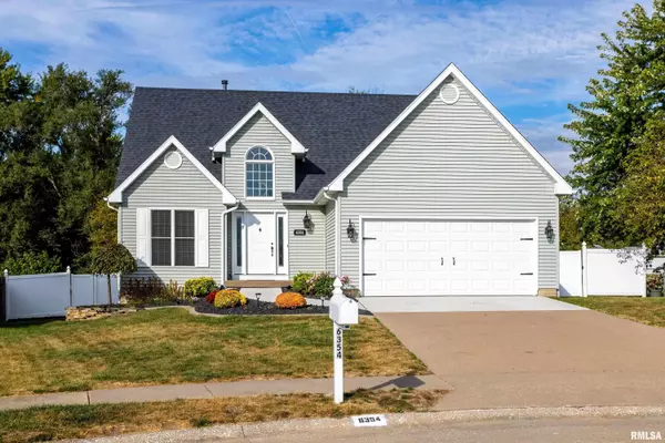 6354 HIGH POINT CT, Davenport, IA 52806