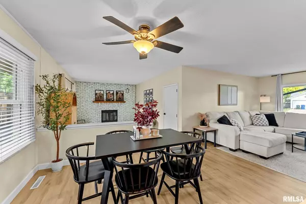 Davenport, IA 52806,5516 QUERCUS LN