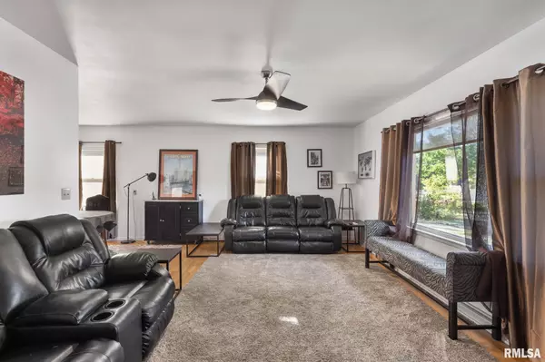 Rock Island, IL 61201,2809 21 1/2 AVE