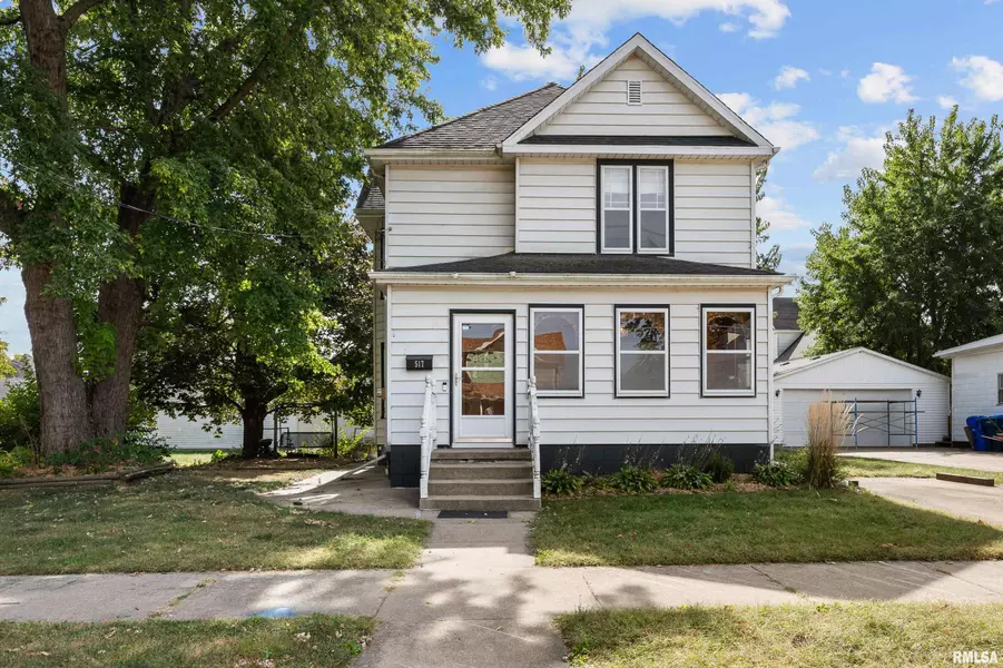 517 W 1ST ST, Kewanee, IL 61443