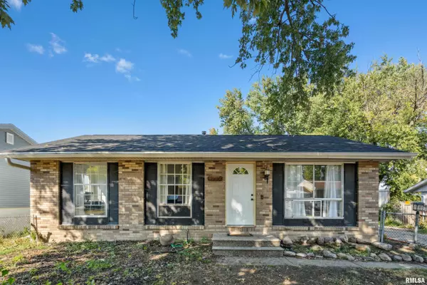 3530 W 29TH ST, Davenport, IA 52804