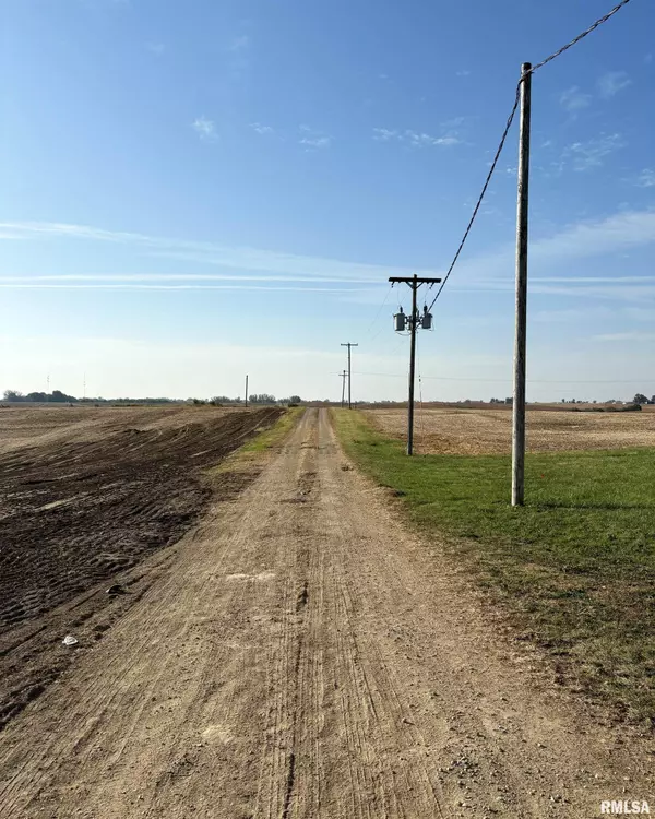 Eldridge, IA 52748,22460 250TH ST