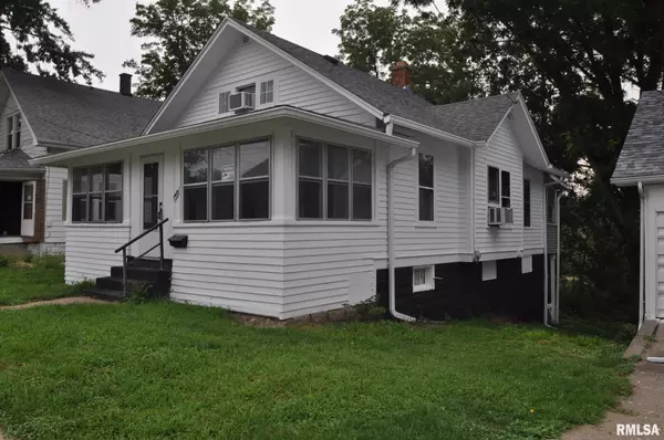 Davenport, IA 52803,1815 BELLE AVE