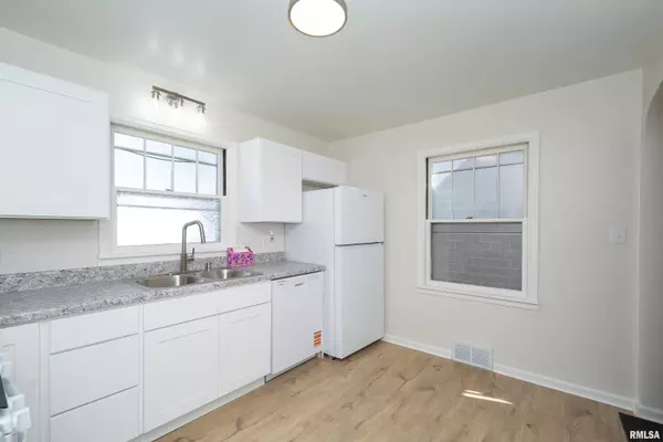 Moline, IL 61265,5431 3RD AVE