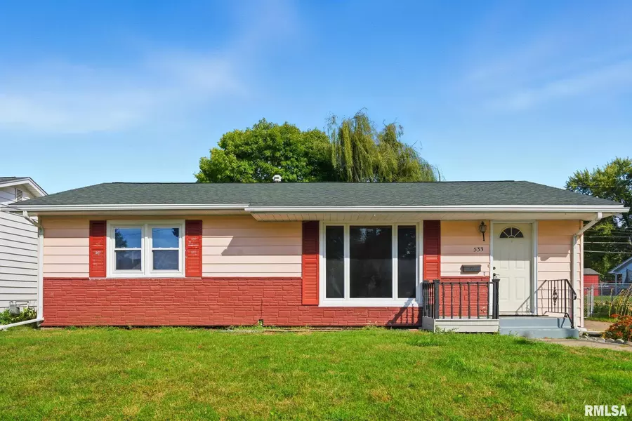 533 34TH AVE, East Moline, IL 61244
