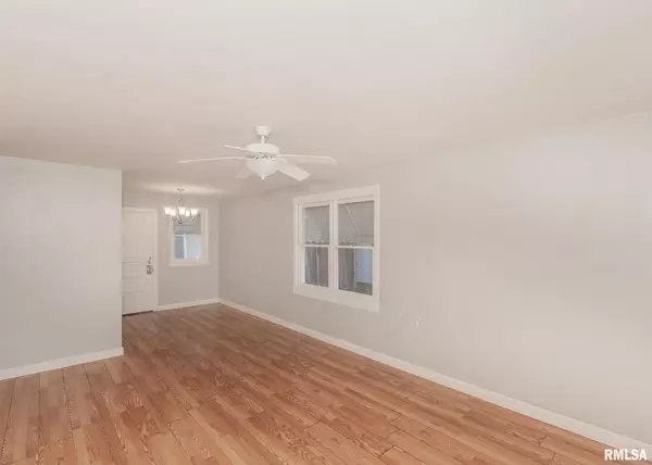 Moline, IL 61265,3810 11TH AVE