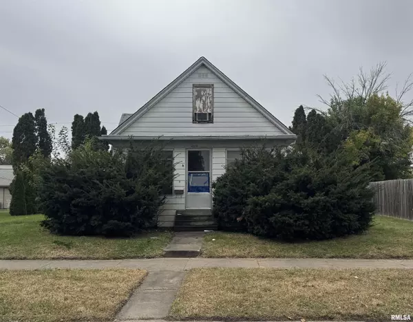 1534 39TH ST, Rock Island, IL 61201