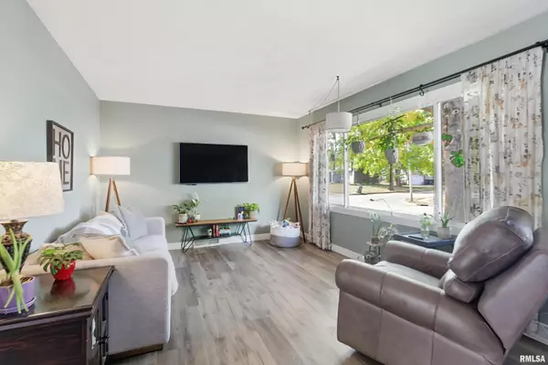 Davenport, IA 52806,4505 SHERIDAN ST